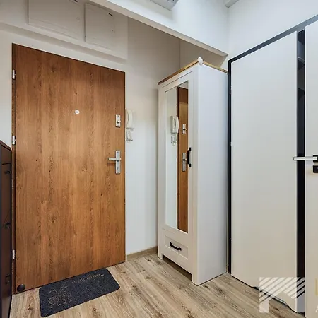 Industrial Red By Lookap - Parking, Klimatyzacja Διαμέρισμα *